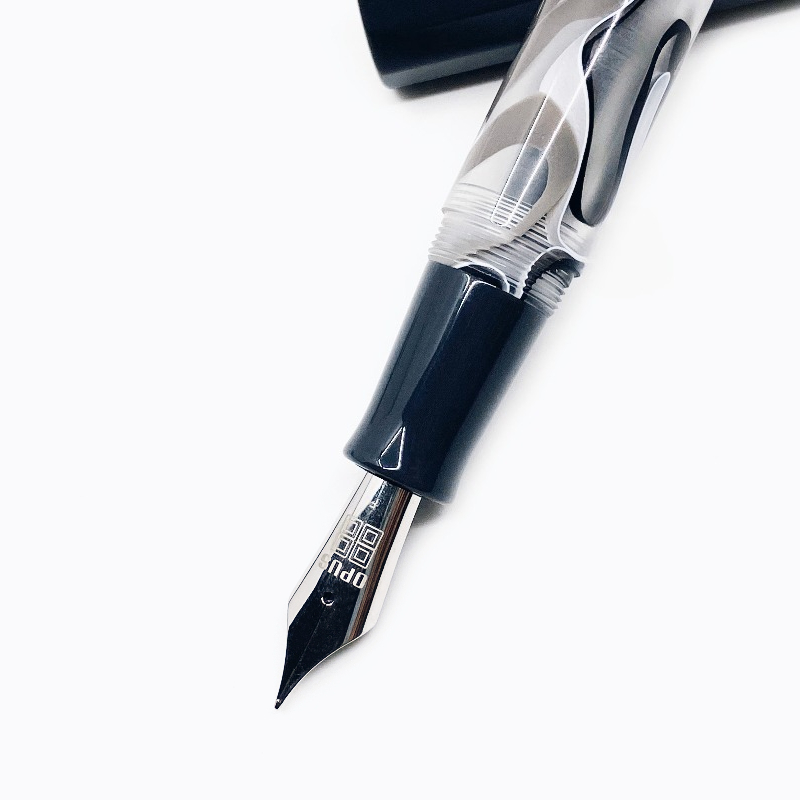 OPUS 88 Fountain Pen High-end  - Drip Tip Resin recensie en prijs
